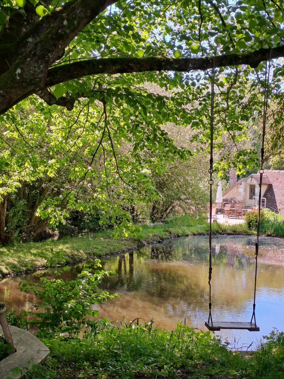Moulin De Boiscorde, Centre Perche Bed and Breakfast Rémalard Exteriör bild